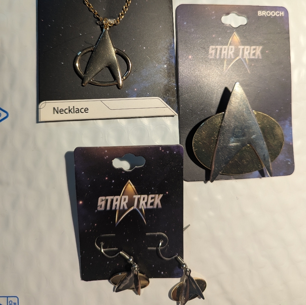 Star Trek Necklace, Brooch, and Earrings Set